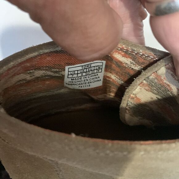 Toms Size 7 Taupe Desert Casual Wedge Ankle Boots - Picture 12 of 13